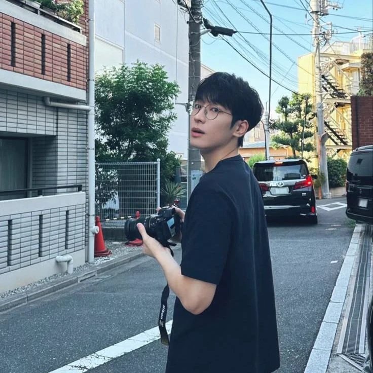 Jeon Wonwoo thumbnail