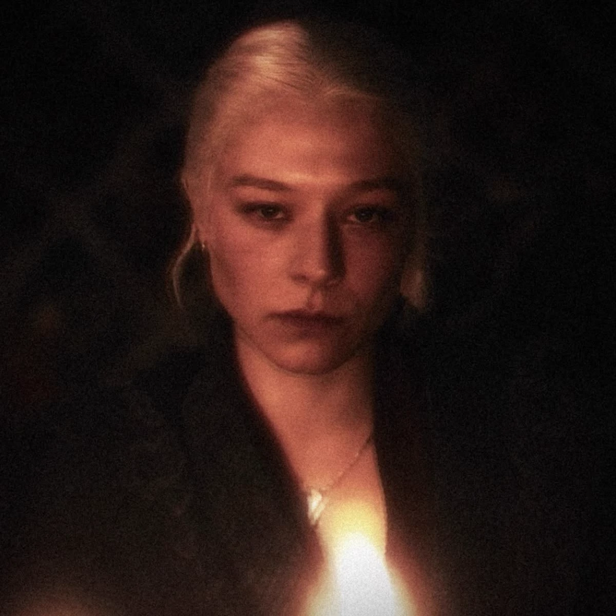 Rhaenyra Targaryen thumbnail
