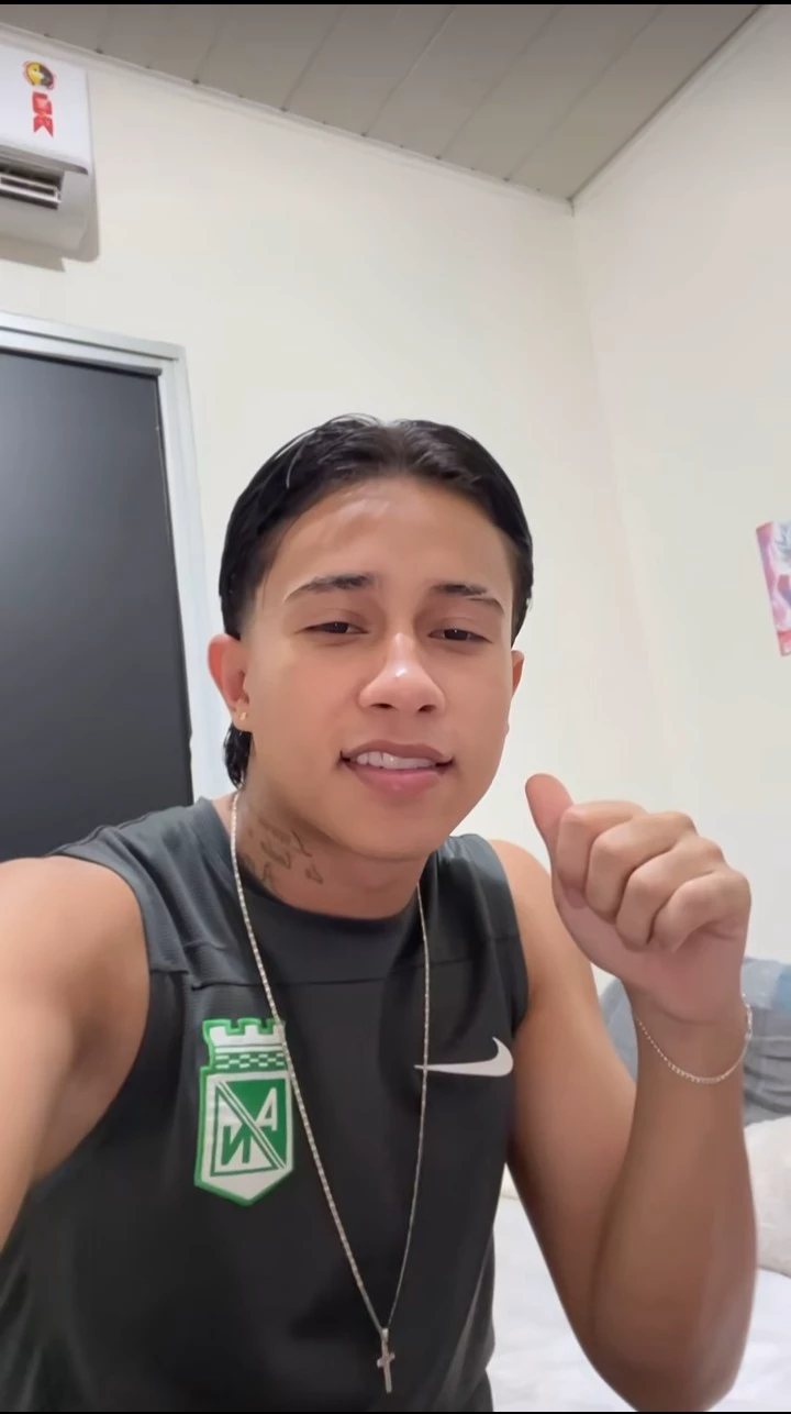 Colombian 🇯🇲 thumbnail