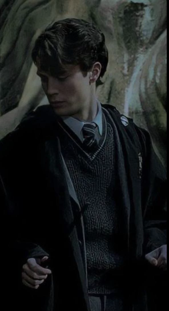 Tom Riddle thumbnail