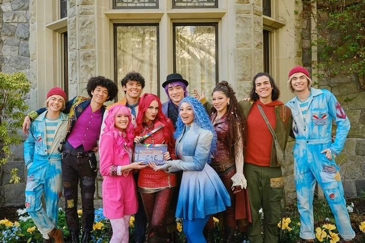 Descendants: Wicked Wonderland thumbnail