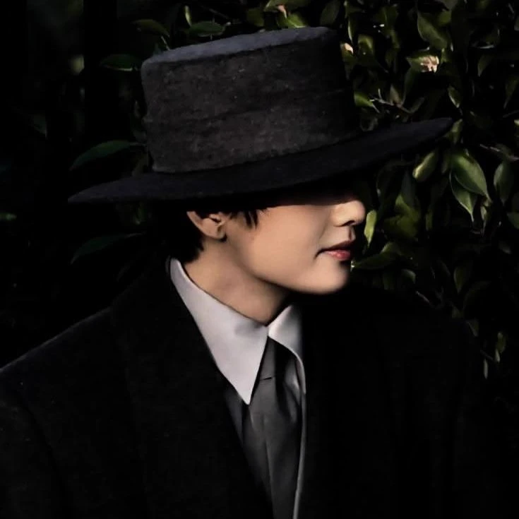 Kim Taehyung thumbnail
