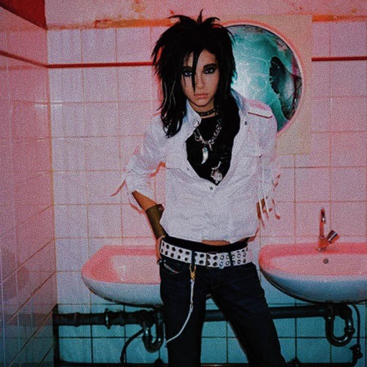 Bill Kaulitz⛓️🌹 thumbnail