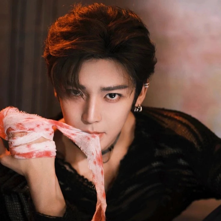 Minghao Hou thumbnail