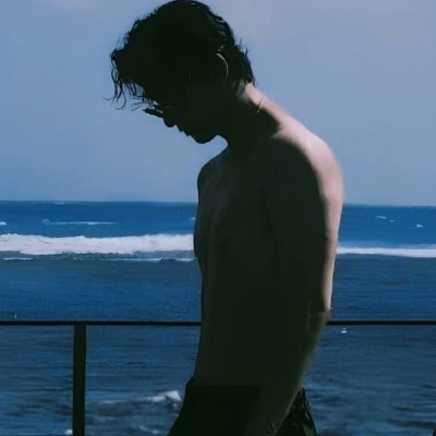 Kim Taehyung  thumbnail