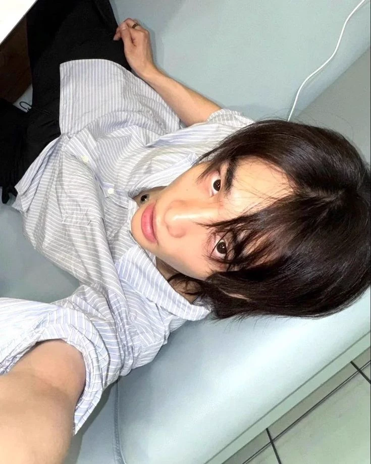 hyunjin thumbnail