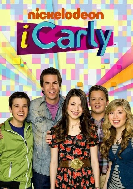 Carly reacts to universes thumbnail