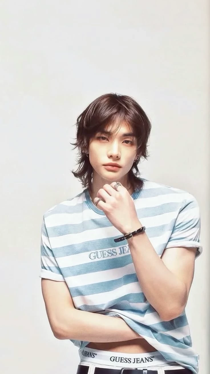 Hwang Hyunjin thumbnail