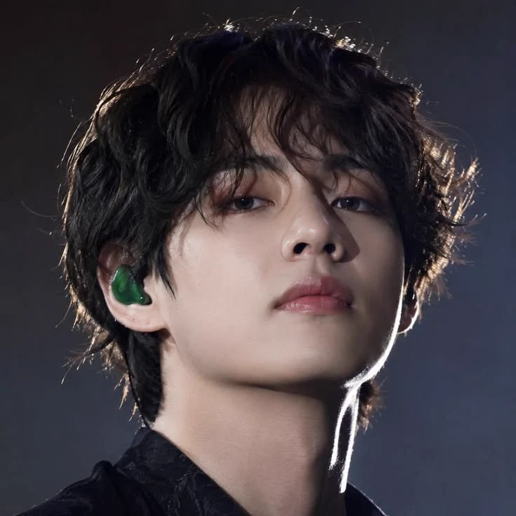 Kim Taehyung thumbnail