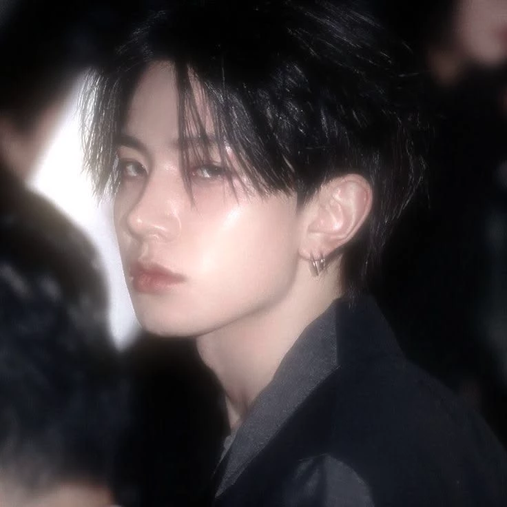 Lee Heeseung thumbnail