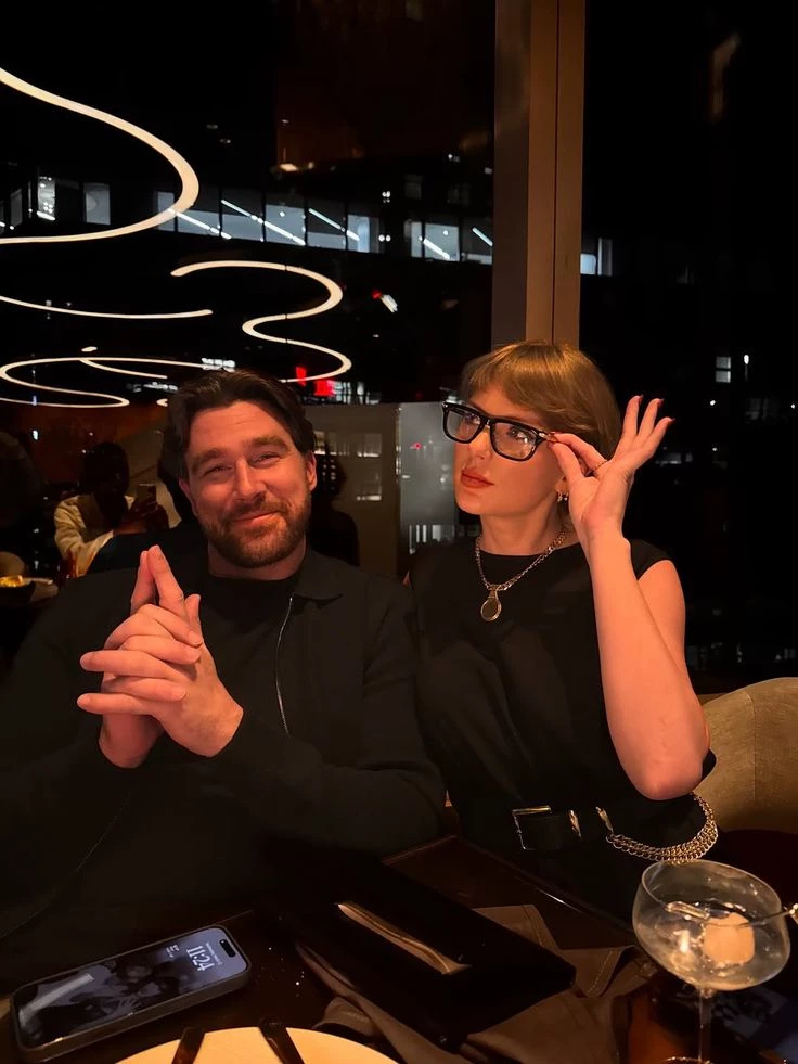 Taylor Swift and Travis Kelce thumbnail
