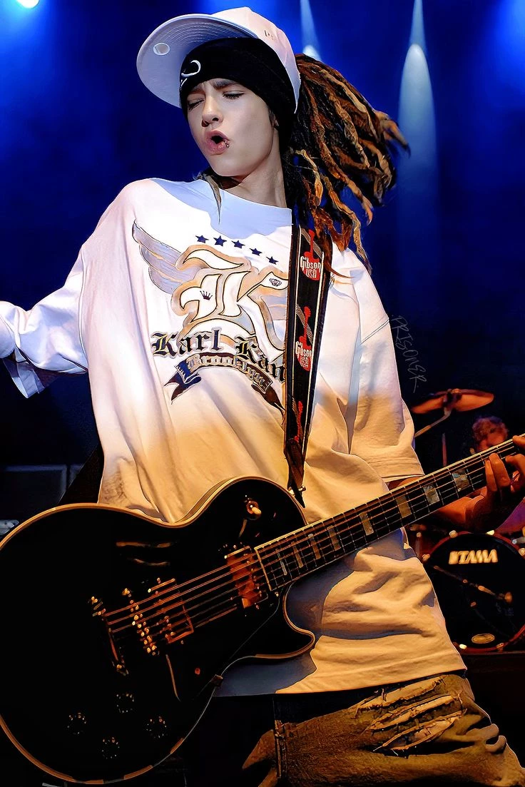tom kaulitz  thumbnail
