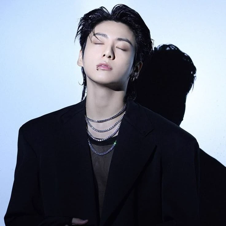 Jeon Jungkook thumbnail