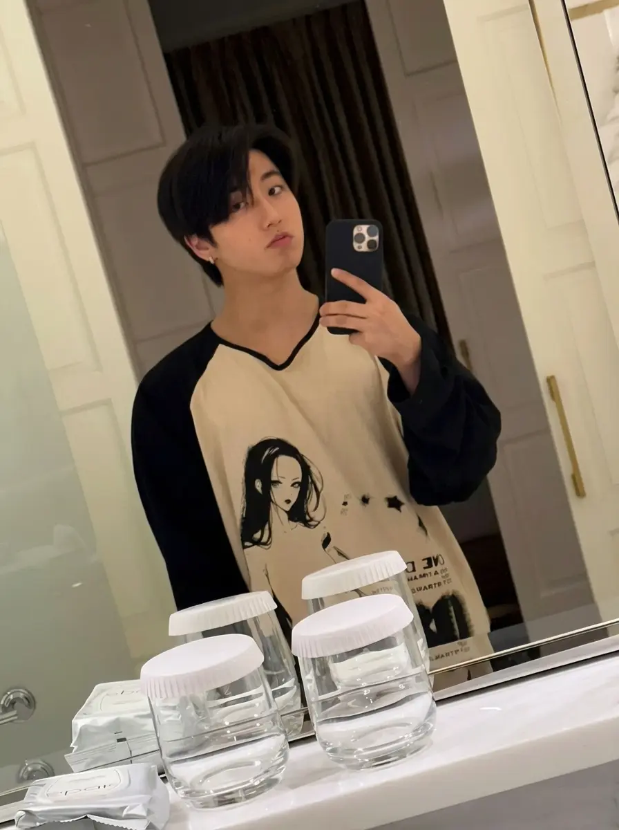 Han Jisung thumbnail