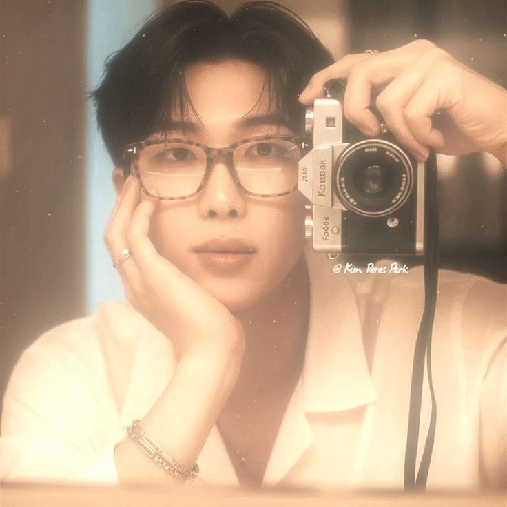 Kim Namjoon thumbnail