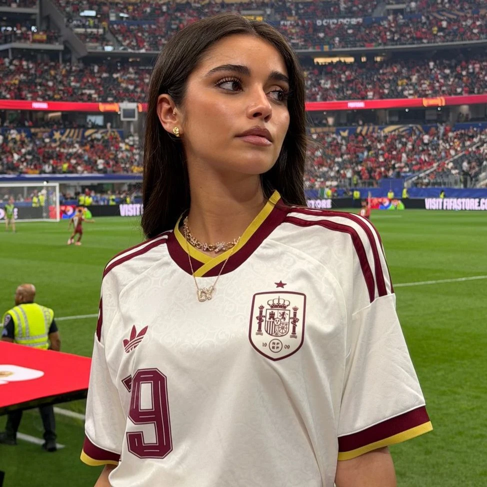 Ines Garcia thumbnail