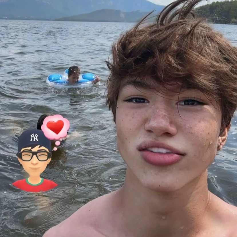 Адилет  thumbnail