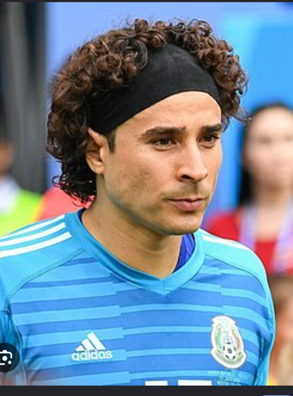 THE MEXICAN NATIONAL TEAM 2010 (WITH PICK ME) thumbnail