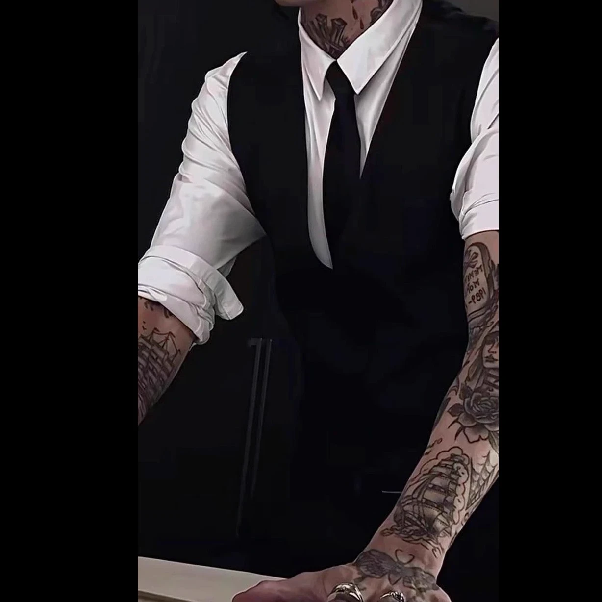 Elliot Moretti thumbnail