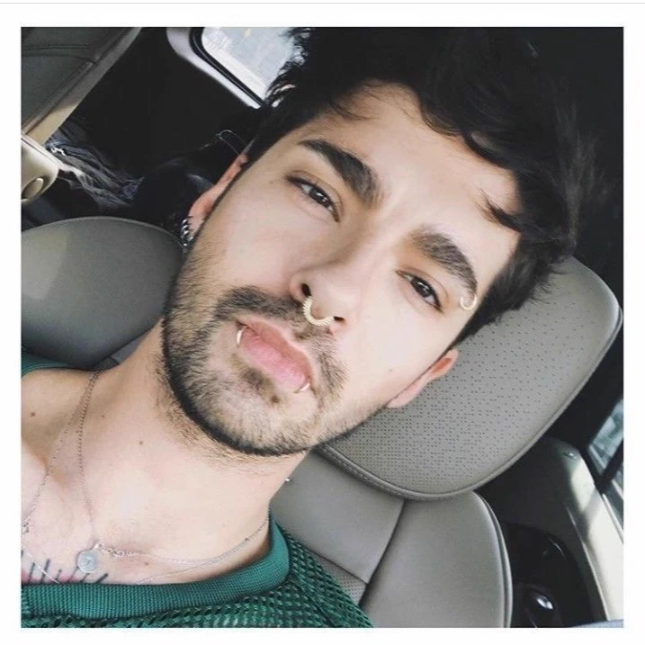 Bill Kaulitz thumbnail