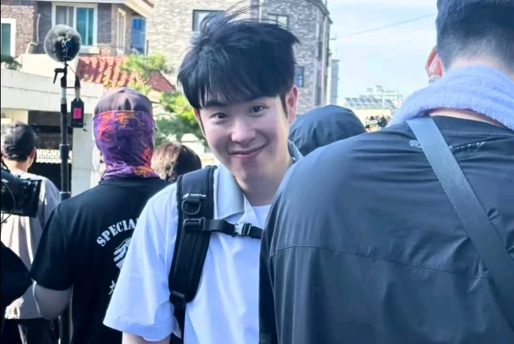 Bong Geun-Dae thumbnail