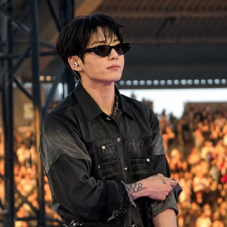 Jungkook thumbnail
