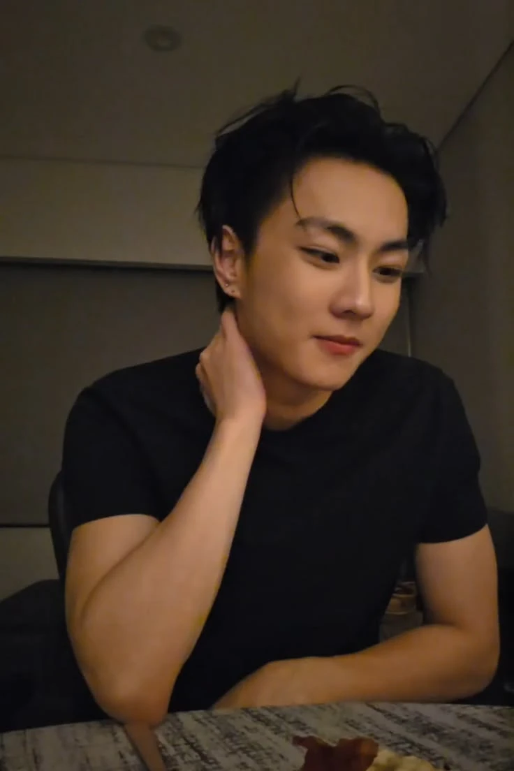 yang jungwon thumbnail