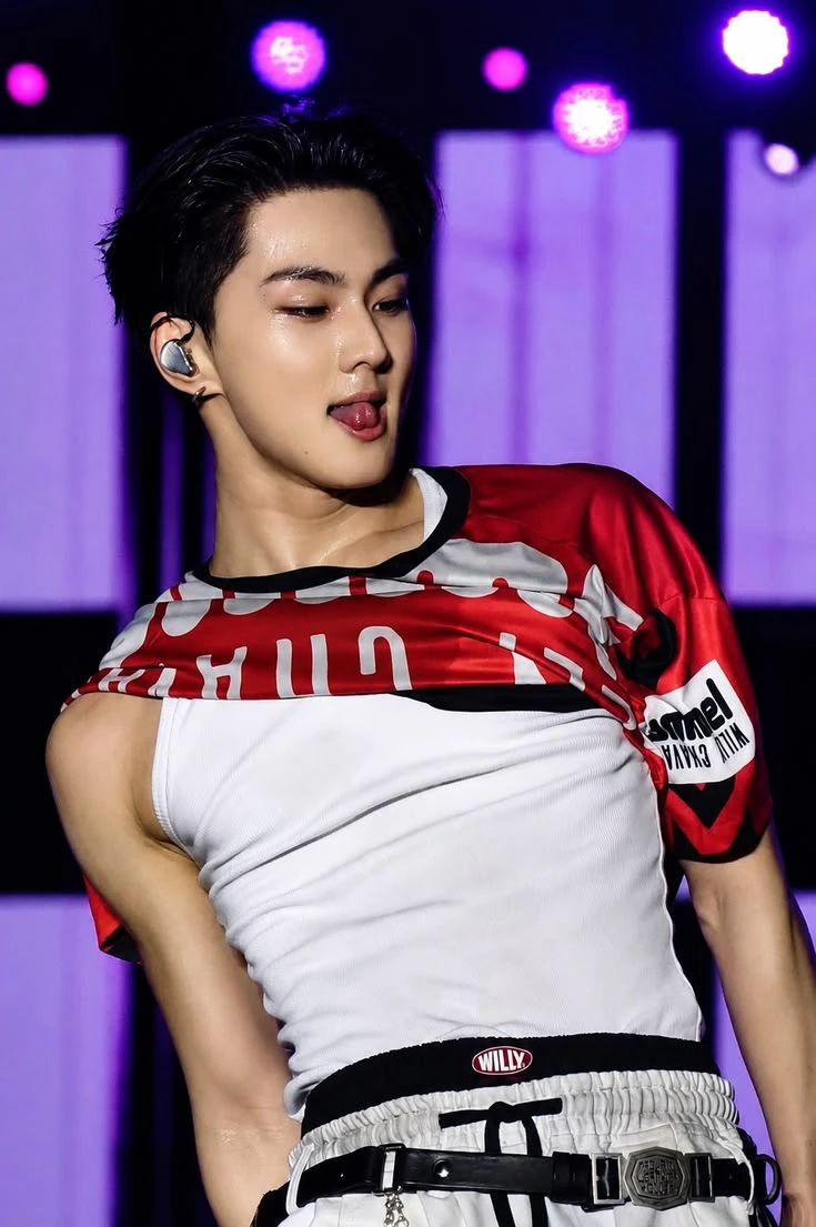 yang jungwon  thumbnail