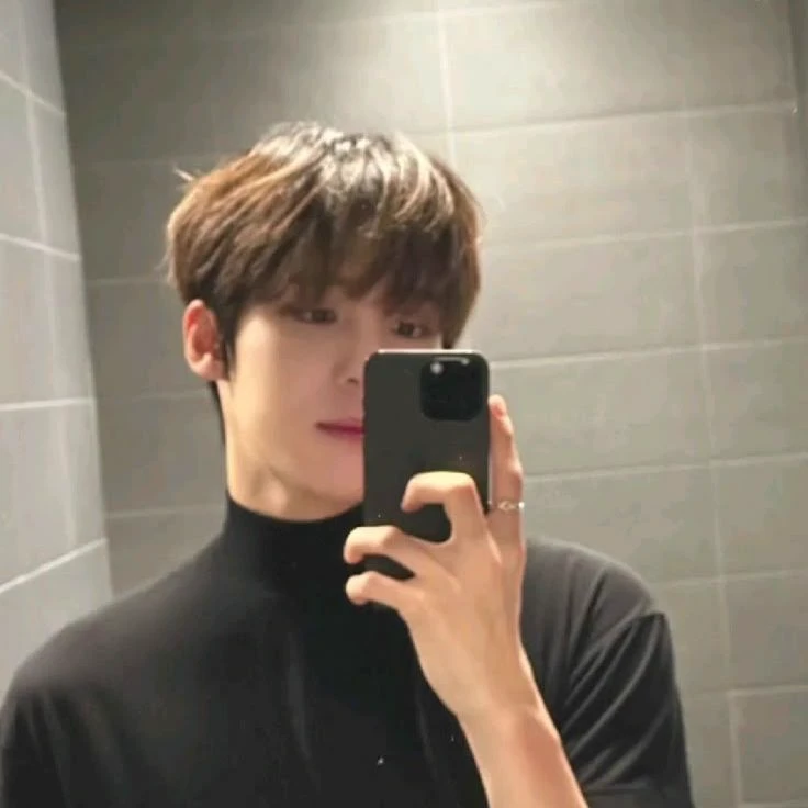 Yunho thumbnail
