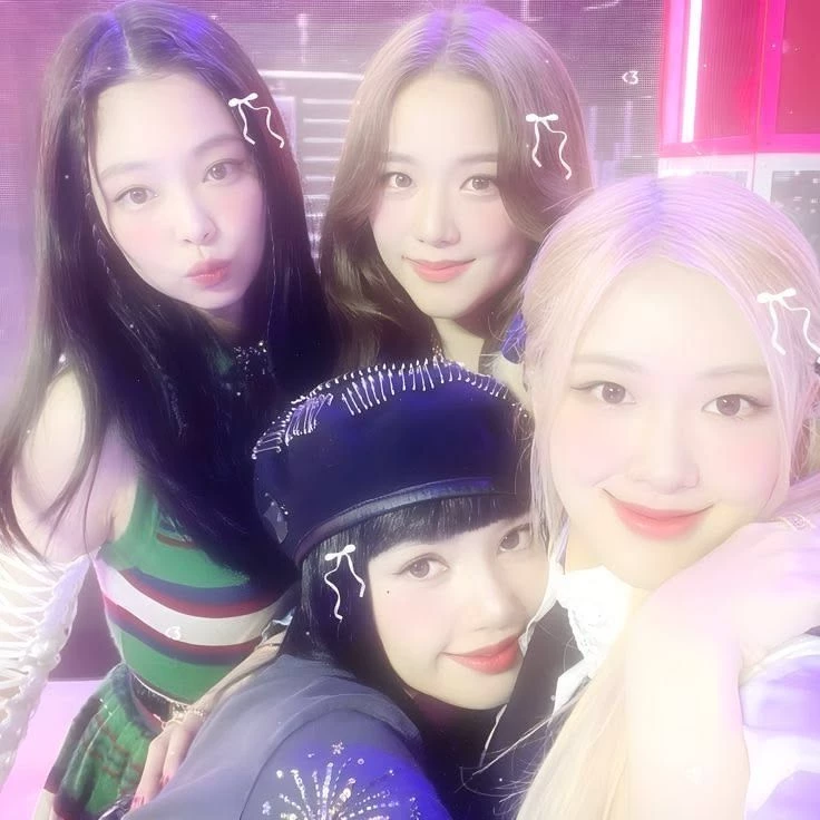 blackpink and stray kids thumbnail