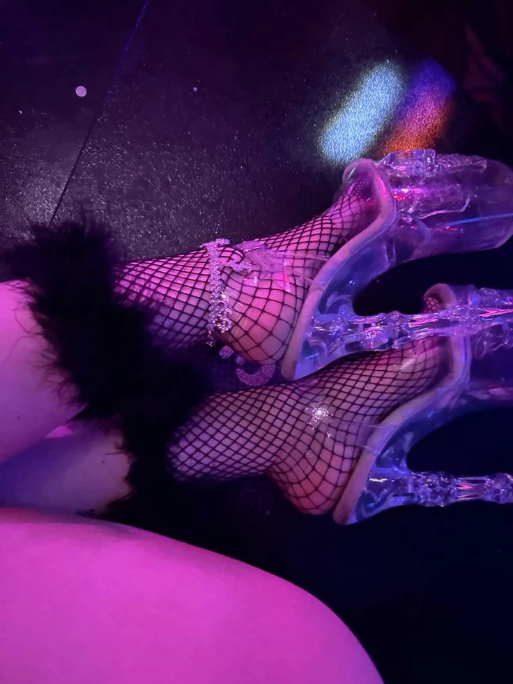 lace club thumbnail