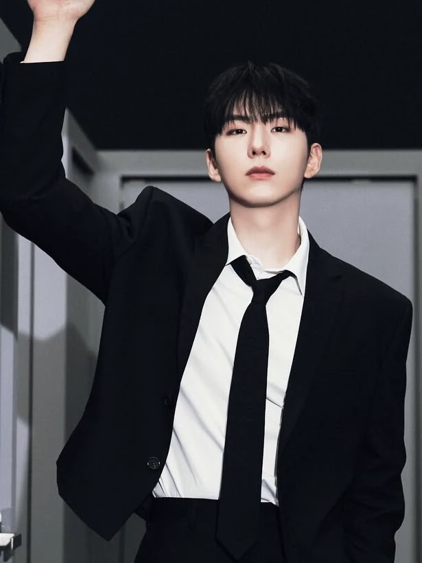 Yoo Kihyun thumbnail