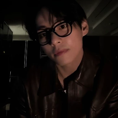 Kim Taehyung thumbnail