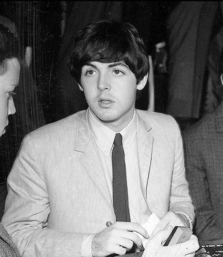 Paul McCartney thumbnail