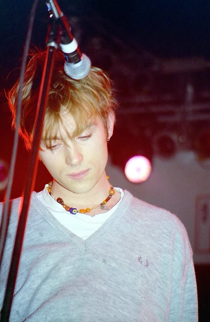 Damon Albarn thumbnail