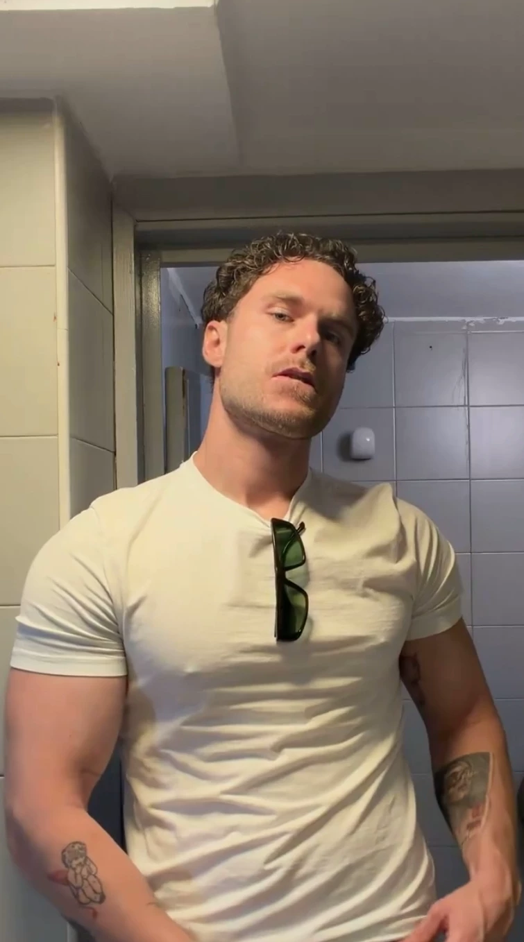Damien thumbnail
