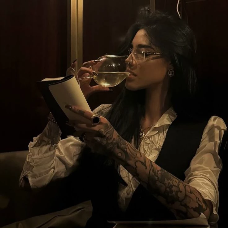 Evelina Volkov WLW GL thumbnail