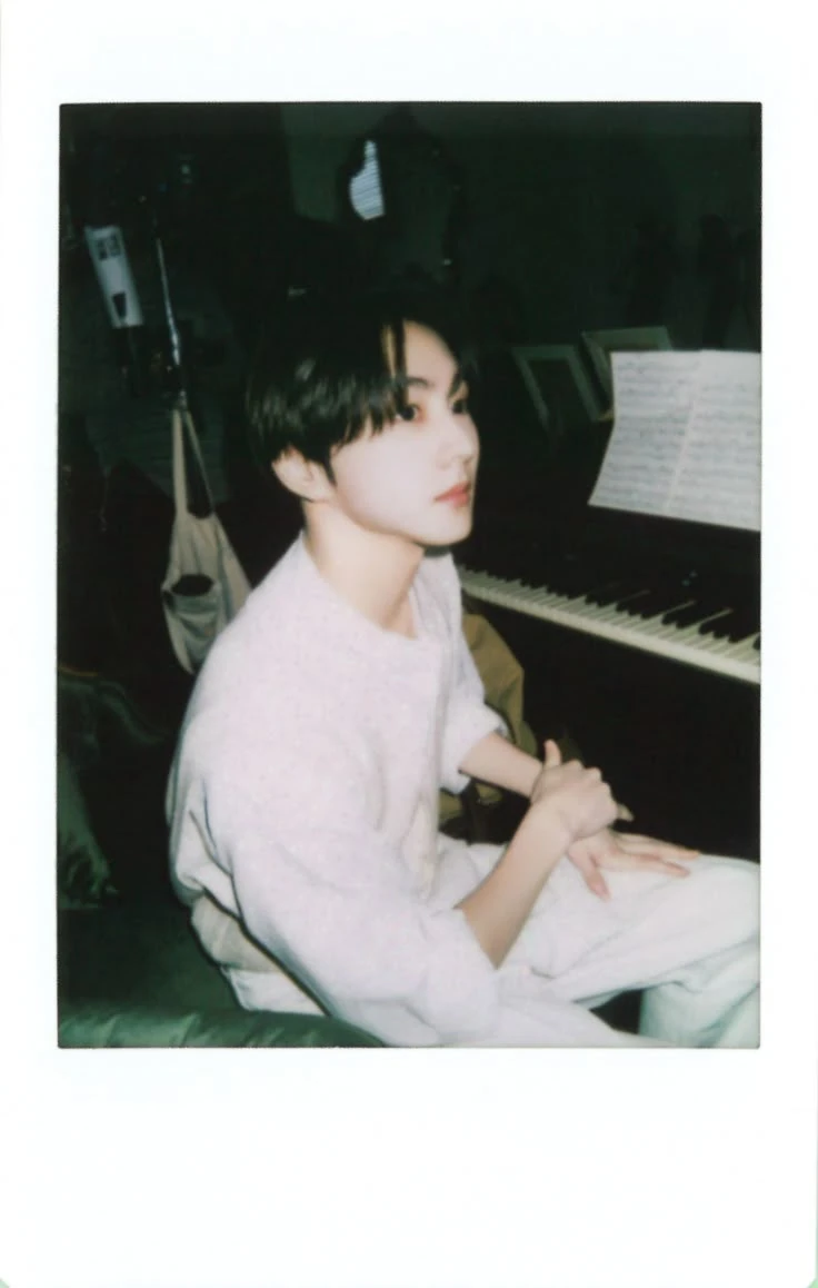 Yang Jungwon thumbnail