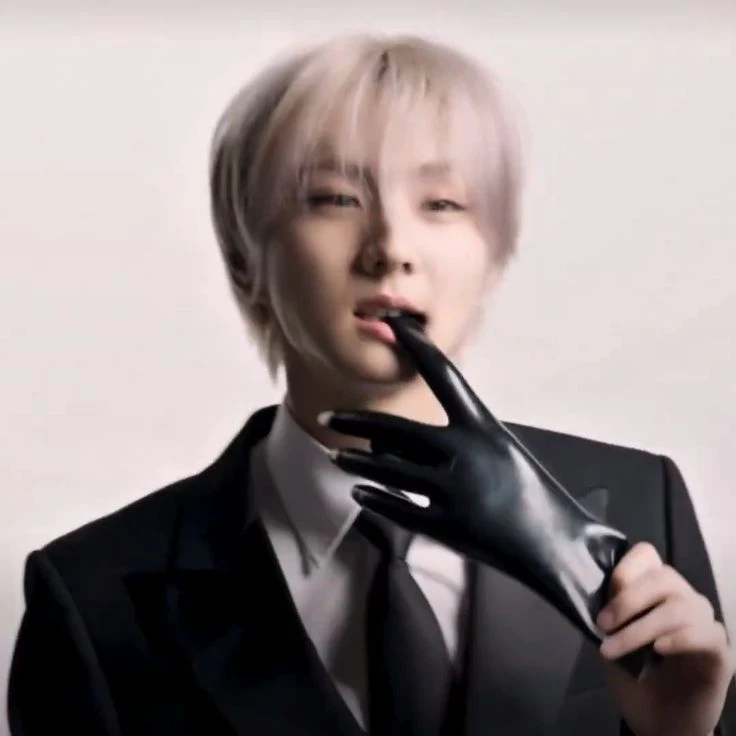 Yang Jungwon thumbnail