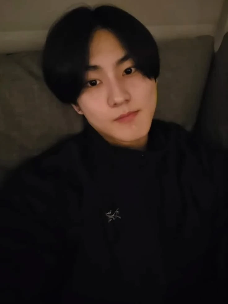 Yang Jungwon thumbnail