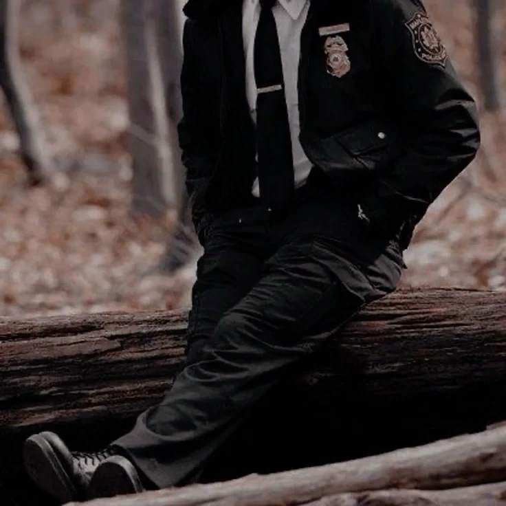 Police Iron thumbnail