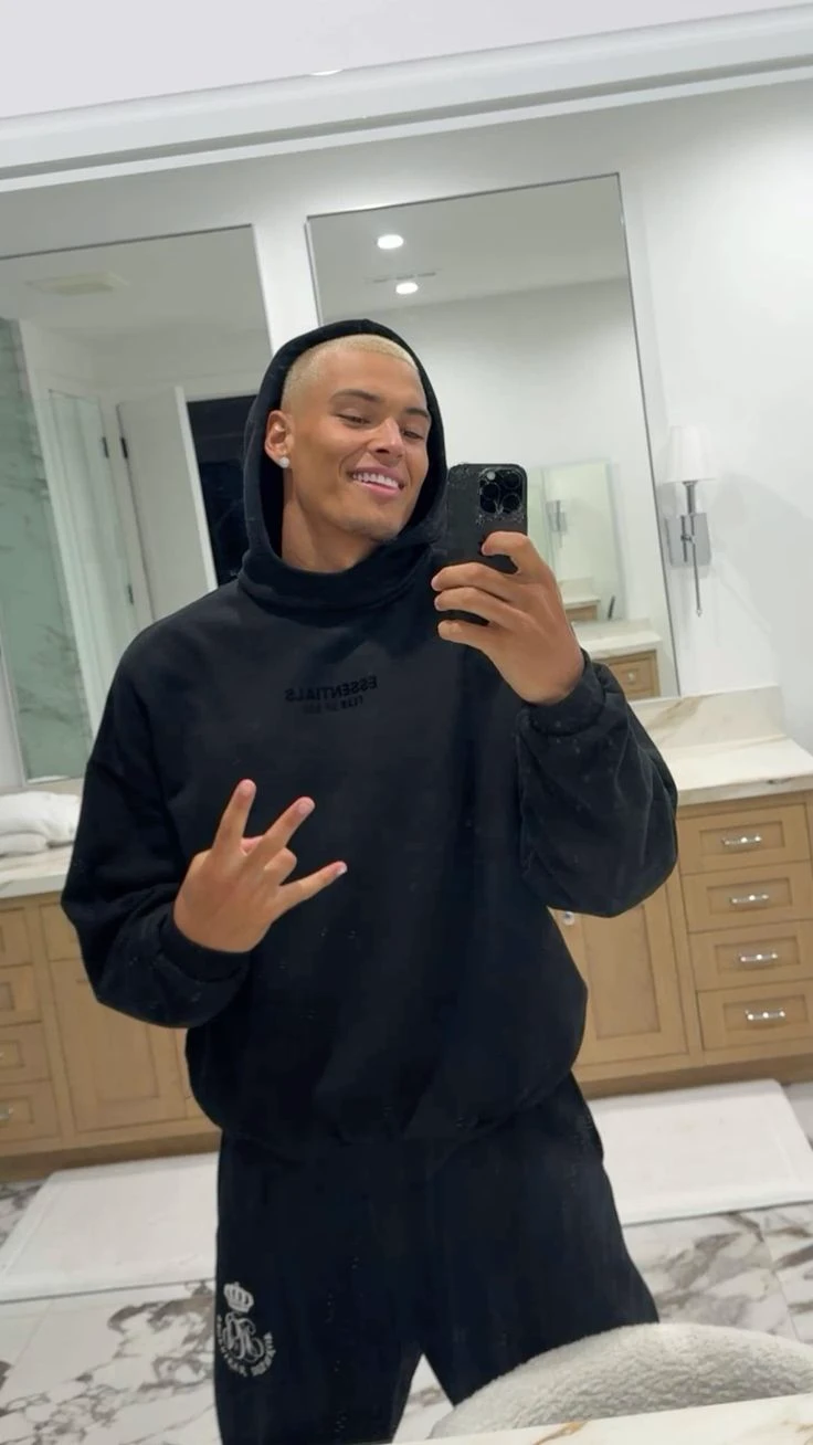 Marlon thumbnail