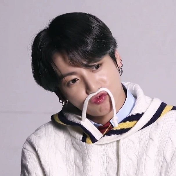 jungkook thumbnail