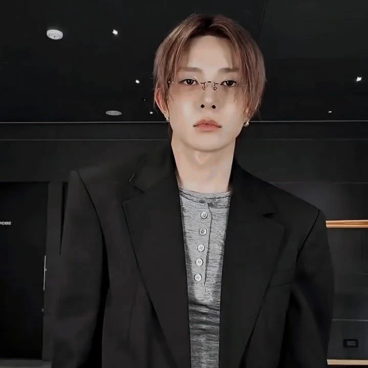 Lee Heeseung thumbnail