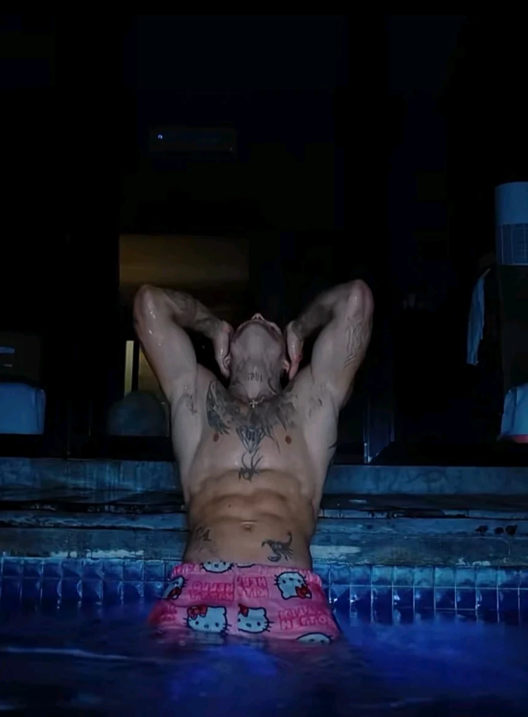 Alex thumbnail