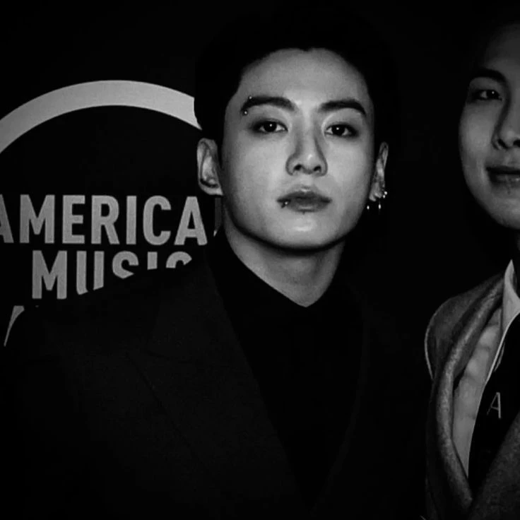 Jungkook - sit on it thumbnail