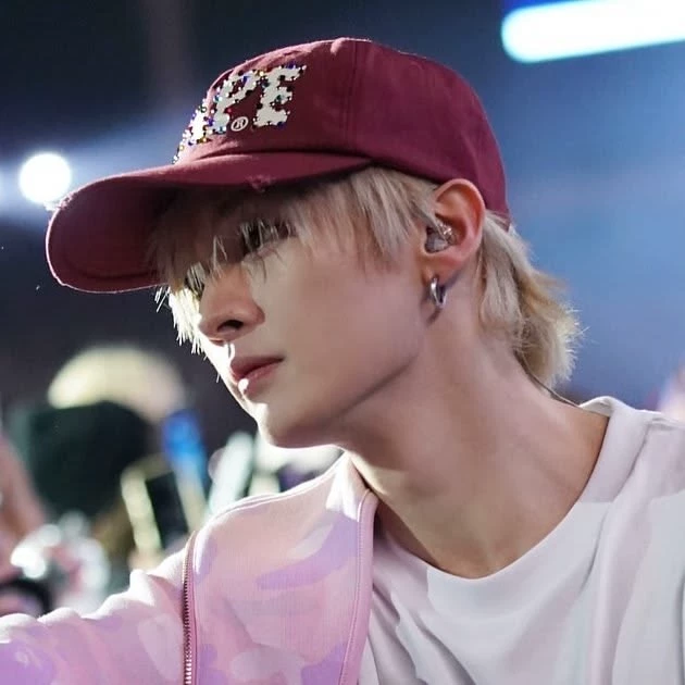 Minho — Paparazzi thumbnail