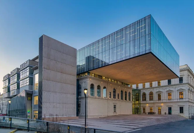 University thumbnail