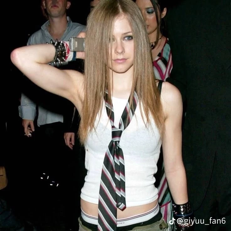 AVRIL