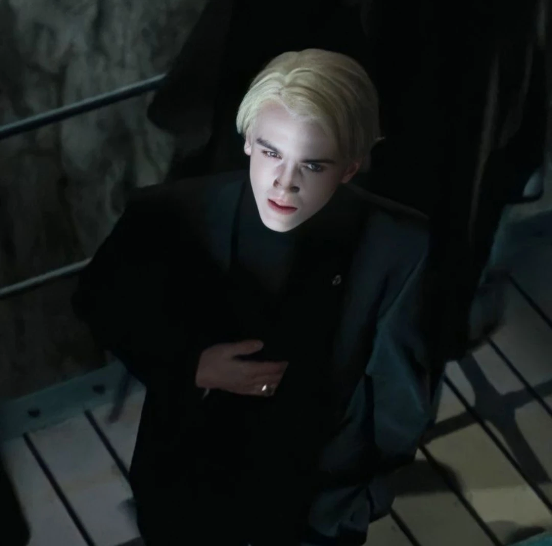 Draco Malfoy thumbnail